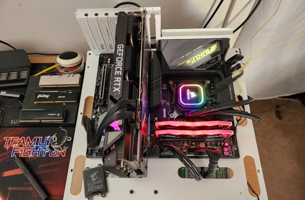 Gigabyte Z790