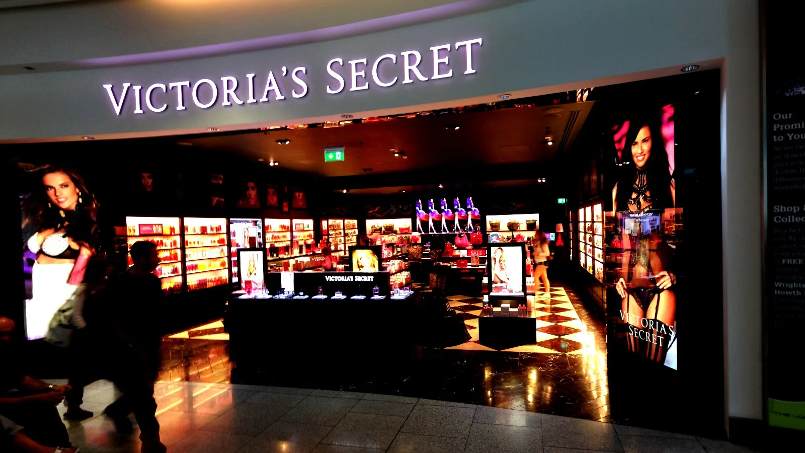Victoria’s Secret delays earnings release after security incident