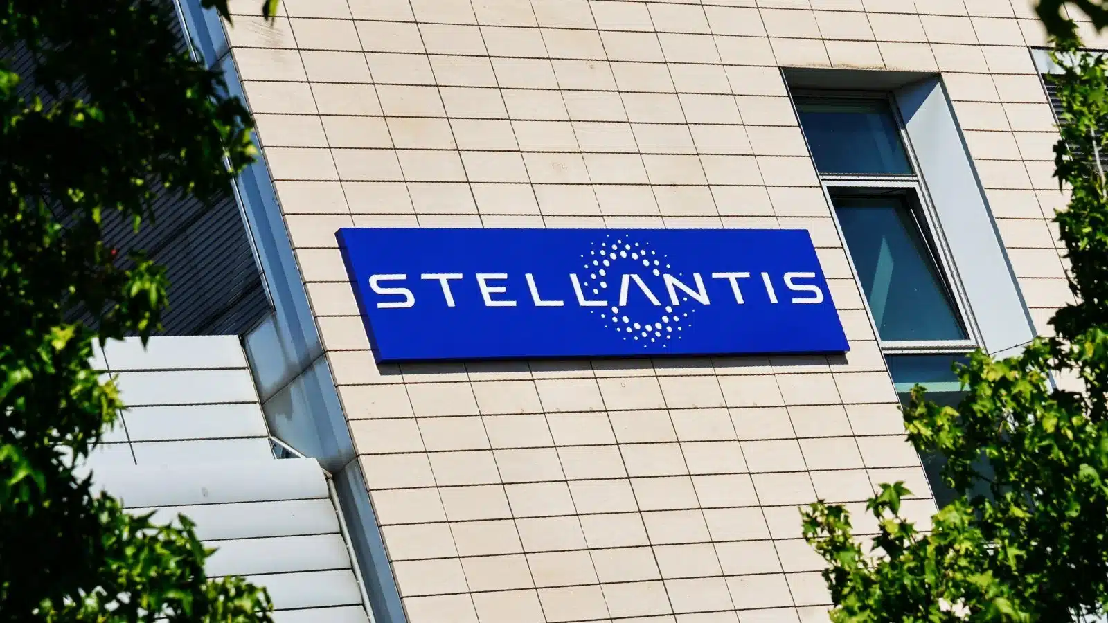 Automaker giant Stellantis confirms data breach after Salesforce hack