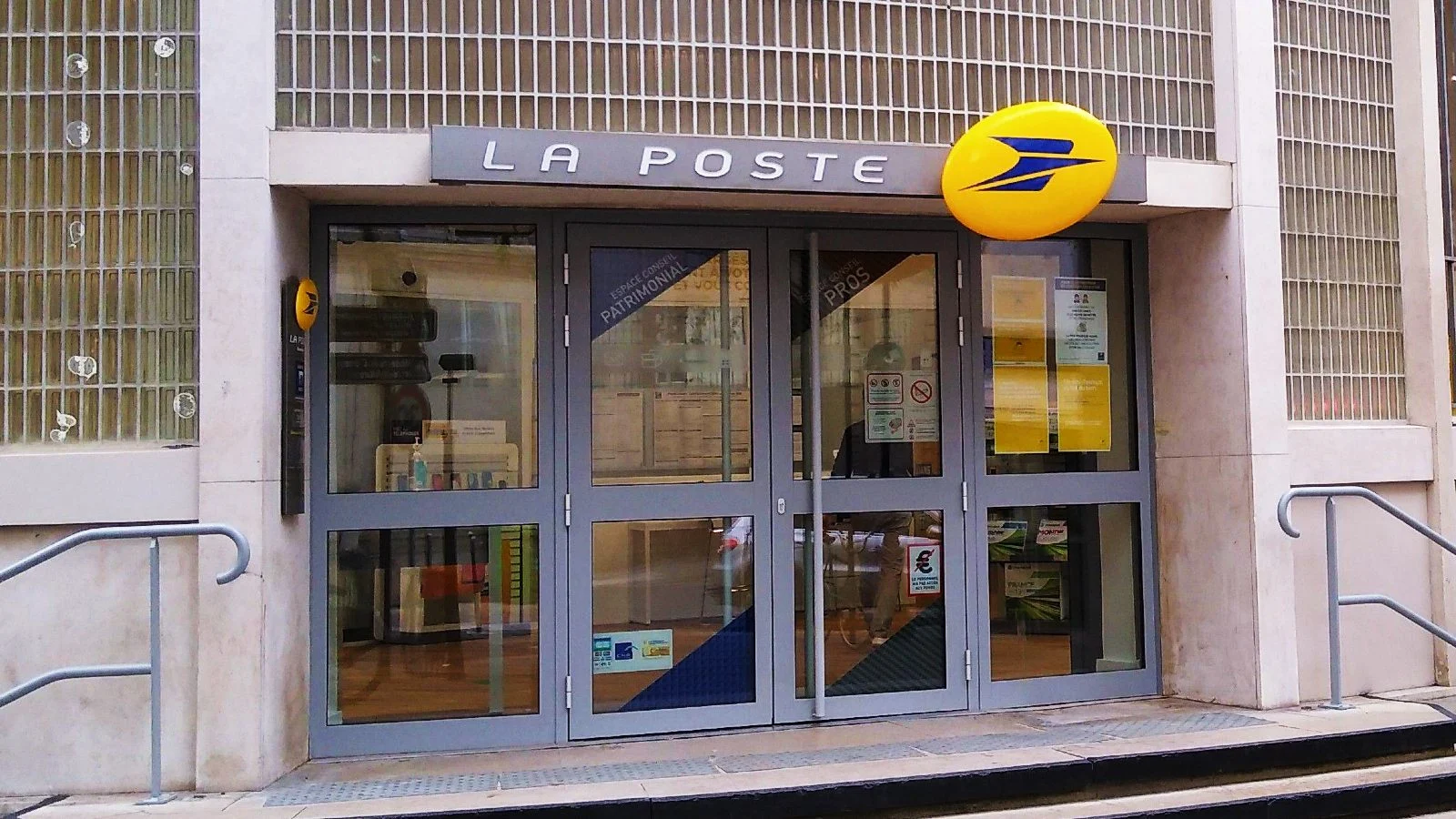 Cyberattack knocks offline France’s postal, banking services