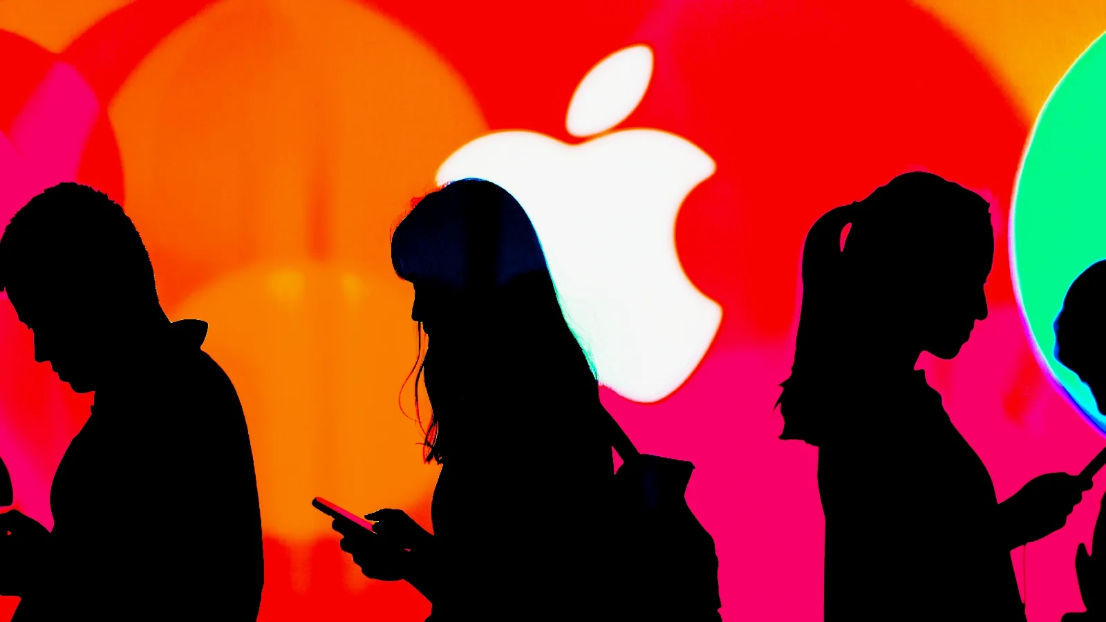 Italy fines Apple $116 million over App Store privacy policy issues