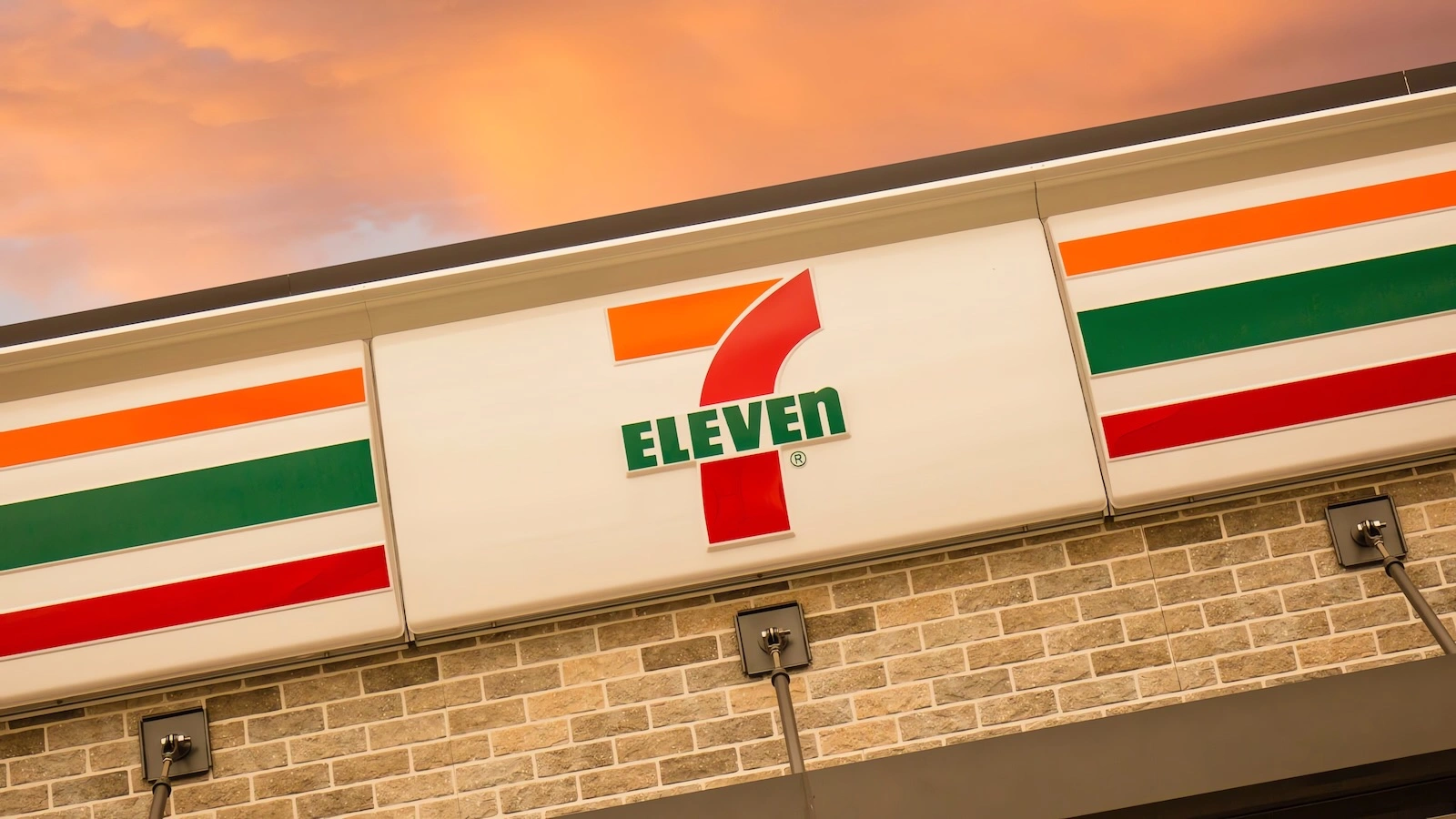 7-Eleven data breach exposes personal information of 185,000 people
